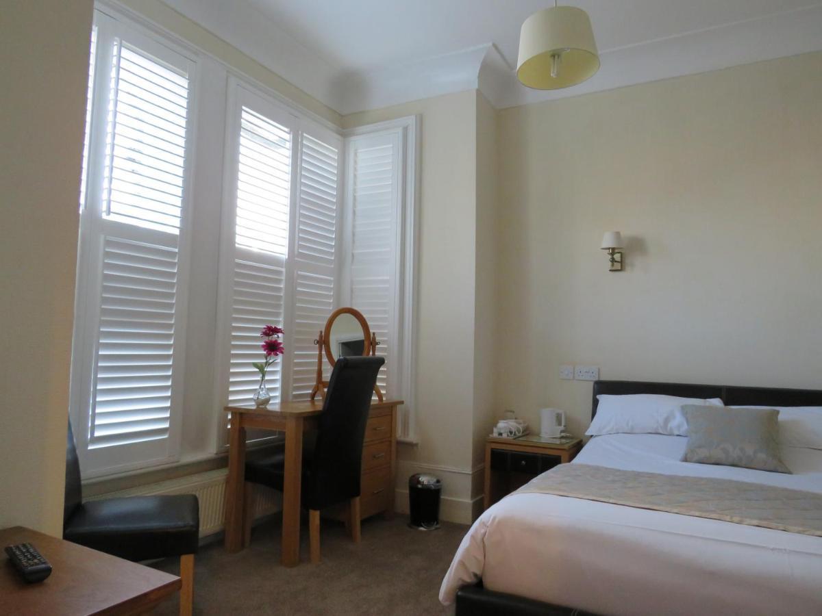 Marple Cottage Guest House London Exteriör bild